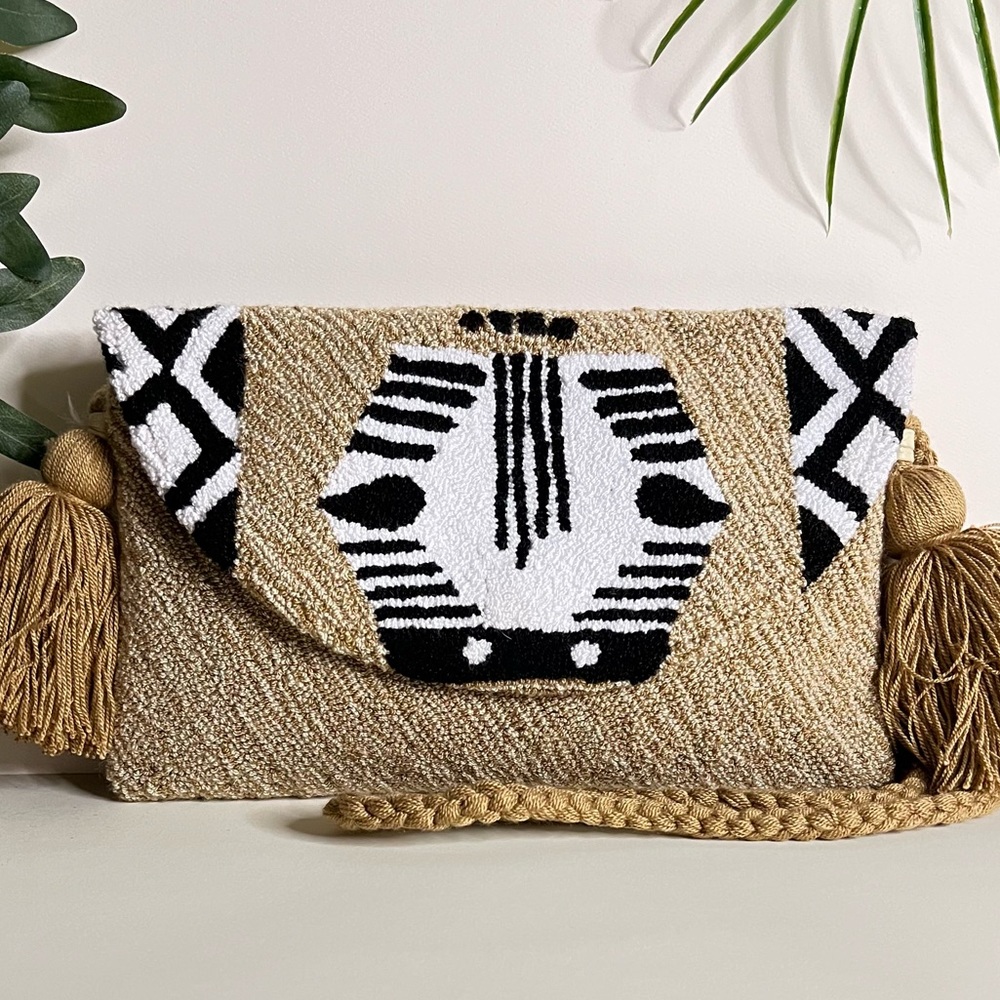 Safari Inspired Hand-knit Shoulder Bag- Handmade Boho Chic Crossbody Bag -